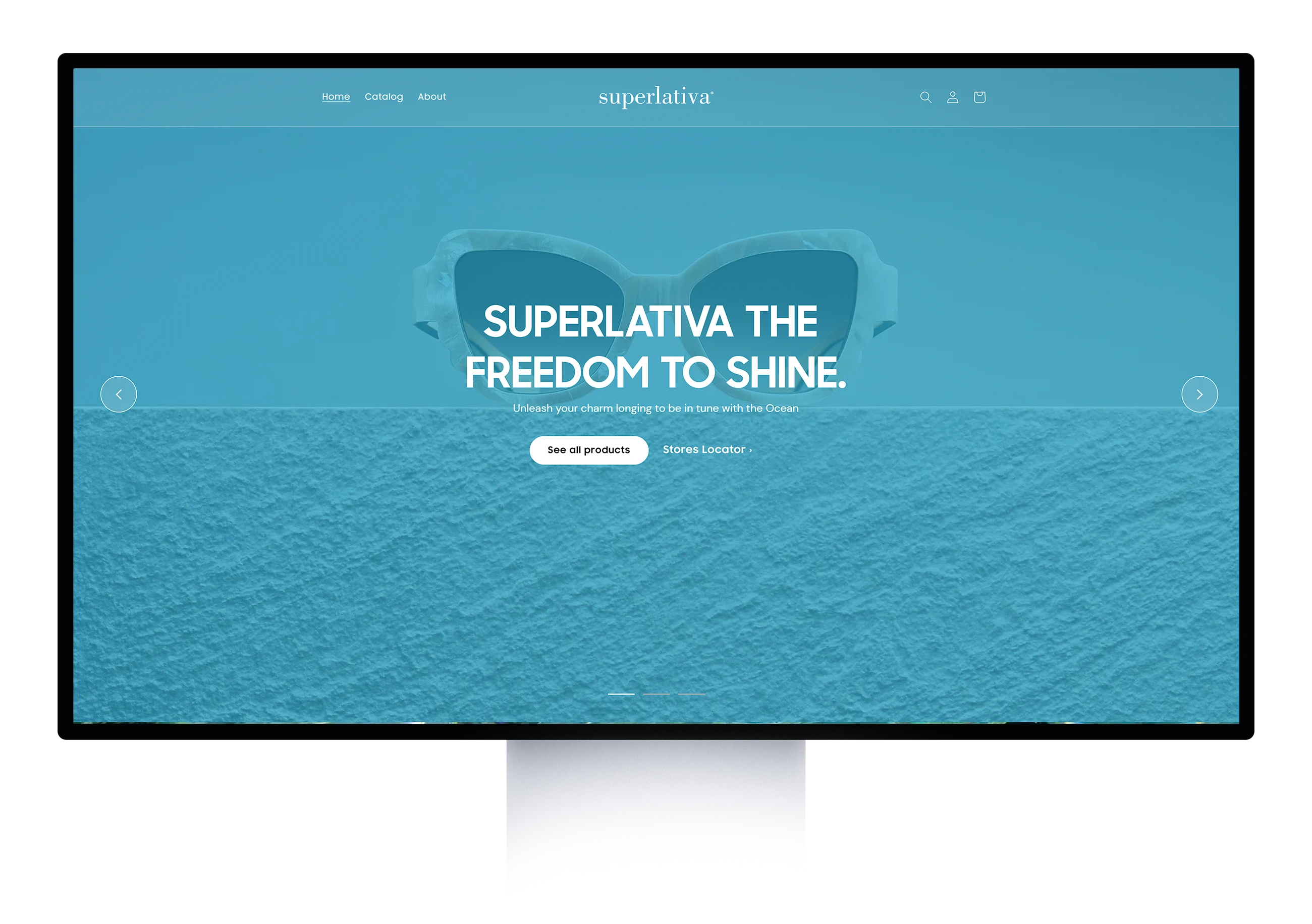 Website homepage showcasing the Superlativa website
